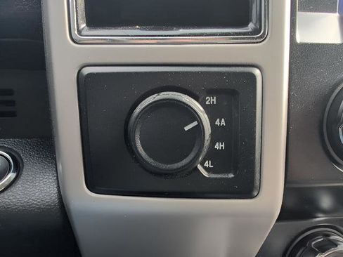 Used 2020 Ford F150 Lariat AWD/4WD image 14