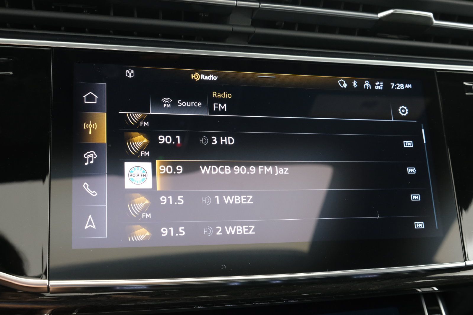 Used 2025 Audi Q8 Premium Plus AWD/4WD image 17