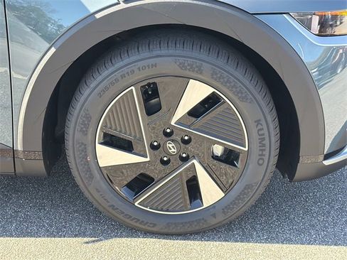 New 2026 Hyundai Ioniq 5 SEL image 12