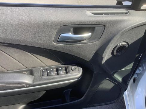 Used 2023 Dodge Charger SXT image 10