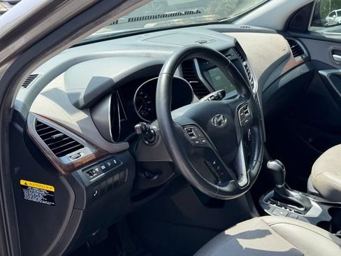 Used 2018 Hyundai Santa Fe Sport FWD image 12