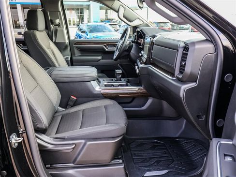 Used 2026 GMC Sierra 1500 Elevation w/ LPO, Elevation Black Package image 16