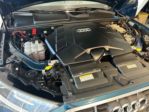 Used 2022 Audi Q7 Premium Plus w/ Premium Plus Package image 27