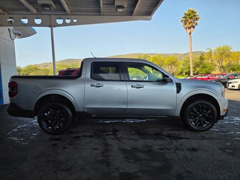 Used 2024 Ford Maverick Lariat w/ Black Appearance Package AWD/4WD image 8