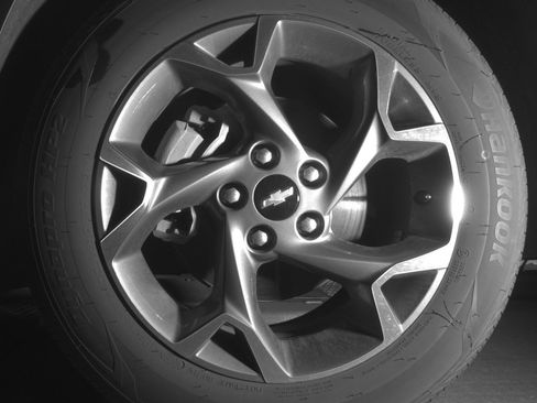 Used 2025 Chevrolet Trax LT image 12