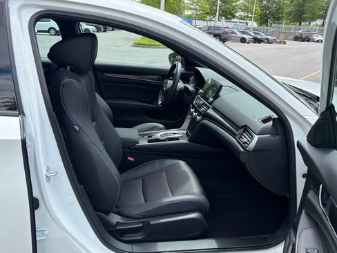 Used 2022 Honda Accord Sport image 28