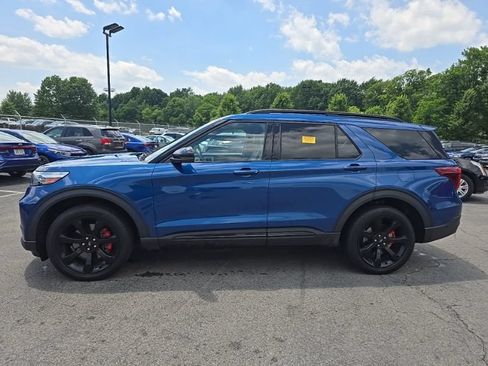 Used 2020 Ford Explorer ST w/ ST Street Pack AWD/4WD image 4
