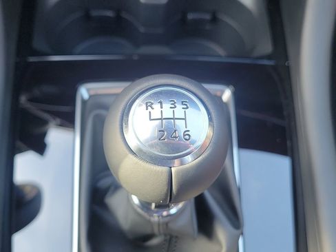 New 2026 MAZDA MAZDA3 2.5 S Hatchback w/ Premium Pkg image 31