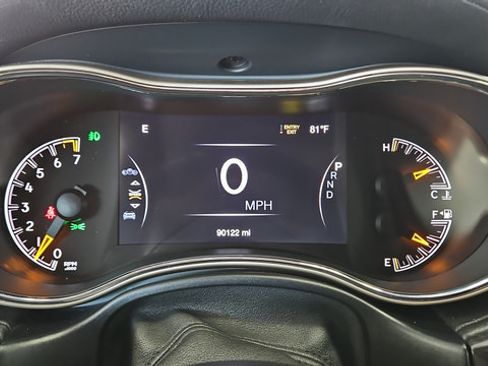 Used 2016 Jeep Grand Cherokee Overland AWD/4WD image 17