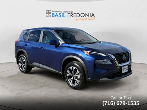 Used 2023 Nissan Rogue SV image 7