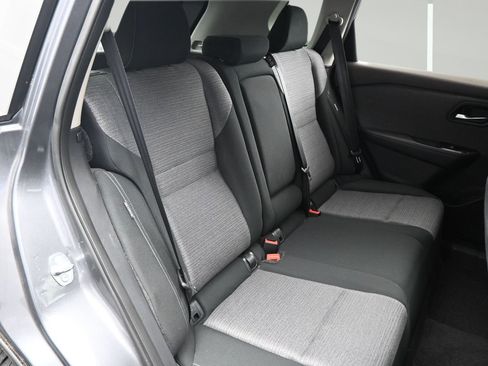 Certified 2023 Nissan Rogue SV FWD image 13