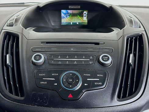 Used 2018 Ford Escape SE FWD image 15