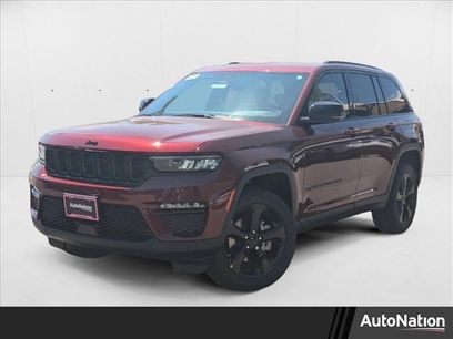 New 2025 Jeep Grand Cherokee Limited w/ Black Appearance Package
