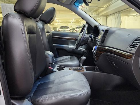 Used 2011 Hyundai Santa Fe Limited image 22