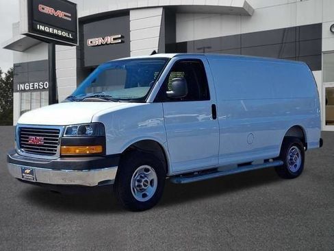 Used 2025 GMC Savana 2500 w/ Driver Convenience Package RWD image 38