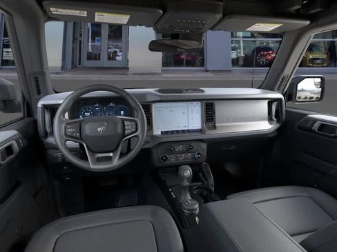 New 2026 Ford Bronco Big Bend w/ Black Diamond Package AWD/4WD image 9