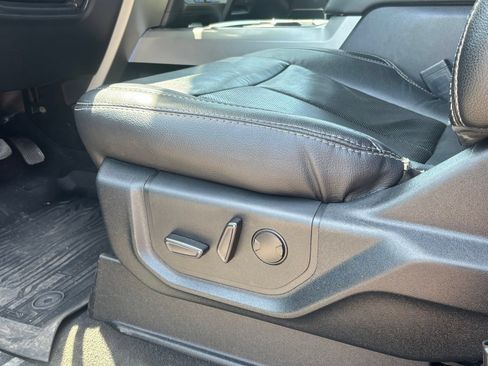 Used 2020 Ford F350 Lariat w/ Lariat Ultimate Package AWD/4WD image 14