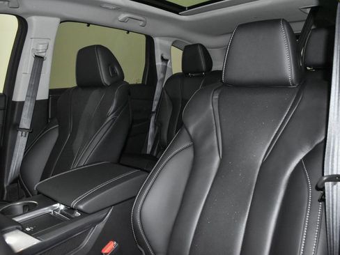 Used 2024 Acura MDX SH-AWD w/ Technology Package image 10