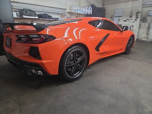 Used 2025 Chevrolet Corvette Stingray w/ Z51 Performance Package image 5