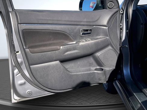 Used 2020 Mitsubishi Outlander Sport SE image 23