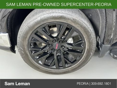 Used 2023 GMC Sierra 1500 SLT w/ SLT Premium Plus Package AWD/4WD image 32