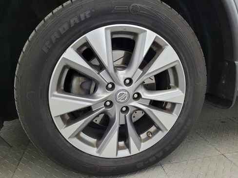 Used 2018 Nissan Murano S AWD/4WD image 31