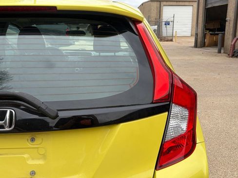 Used 2015 Honda Fit LX image 12