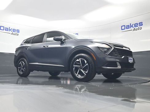 Certified 2023 Kia Sportage LX AWD/4WD image 37