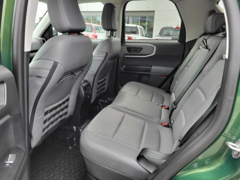 Used 2025 Ford Bronco Sport Badlands image 14