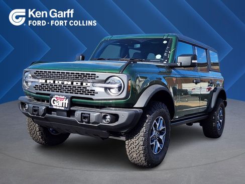 New 2025 Ford Bronco Badlands image 1