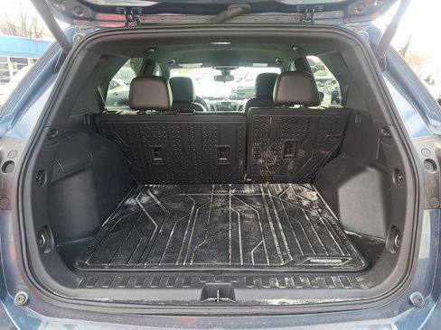 Used 2024 Chevrolet Equinox RS w/ RS Leather Package image 27