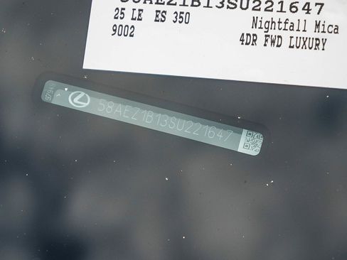 New 2025 Lexus ES 350 ES 350 Luxury image 32