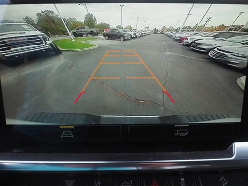 Used 2024 Chevrolet Silverado 2500 LT image 12