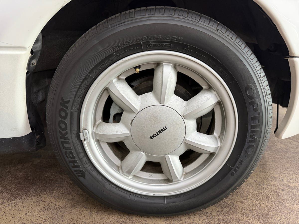 Used 1992 MAZDA MX-5 Miata RWD image 24