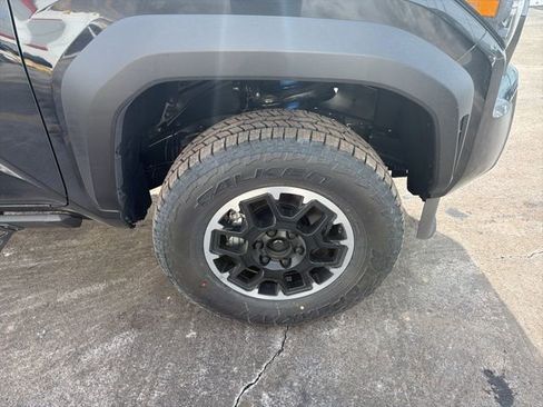 New 2026 Toyota Tacoma TRD Off-Road AWD/4WD image 22