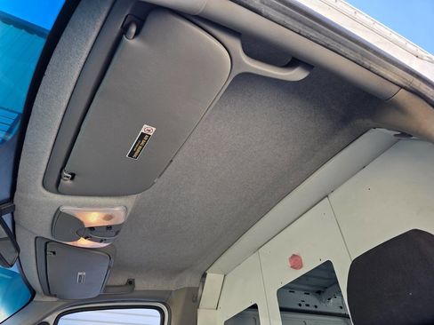 Used 2016 Mercedes-Benz Sprinter 2500 image 21