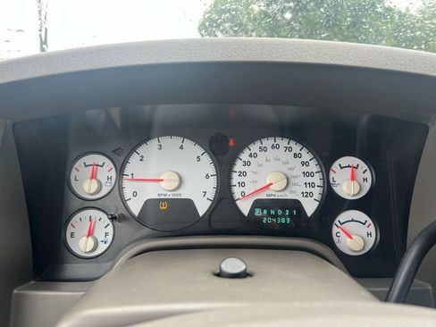 Used 2008 Dodge Ram 1500 Truck SLT AWD/4WD image 11