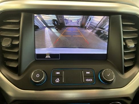 Certified 2021 GMC Acadia SLT image 25