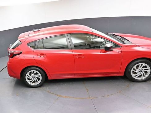Used 2024 Subaru Impreza 2.0i AWD/4WD image 40