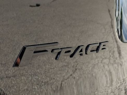 Used 2022 Jaguar F-PACE S AWD/4WD image 30