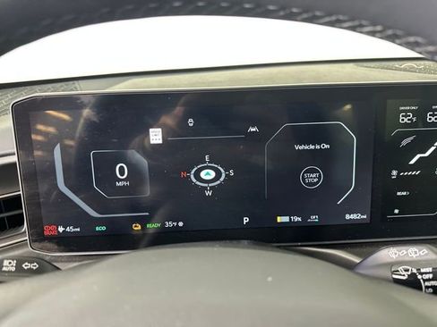 Used 2024 Kia EV9 Wind image 17