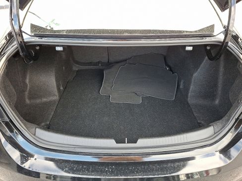 Used 2022 Chevrolet Malibu LT w/ Midnight Edition image 30