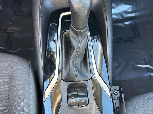 Used 2022 Toyota Corolla LE image 17