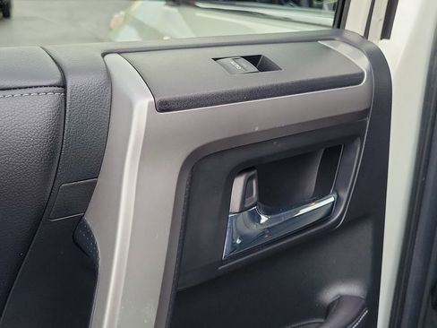 Used 2018 Toyota 4Runner Limited image 15