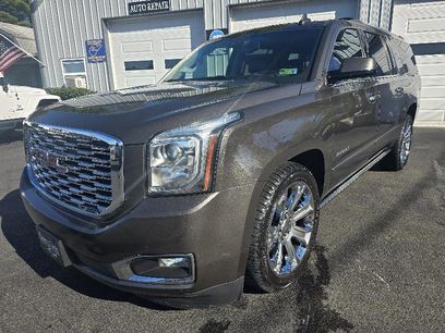 Used 2019 GMC Yukon XL Denali w/ Denali Ultimate Package