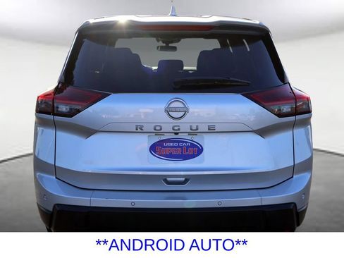 Used 2025 Nissan Rogue SV FWD image 12