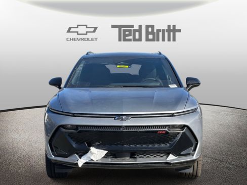 New 2026 Chevrolet Equinox EV RS image 2