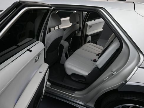 Certified 2023 Hyundai Ioniq 5 Limited w/ Cargo Package AWD/4WD image 11