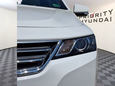 Used 2018 Chevrolet Impala LT w/ LT Leather Package image 8