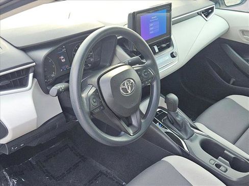 Used 2024 Toyota Corolla LE FWD image 10